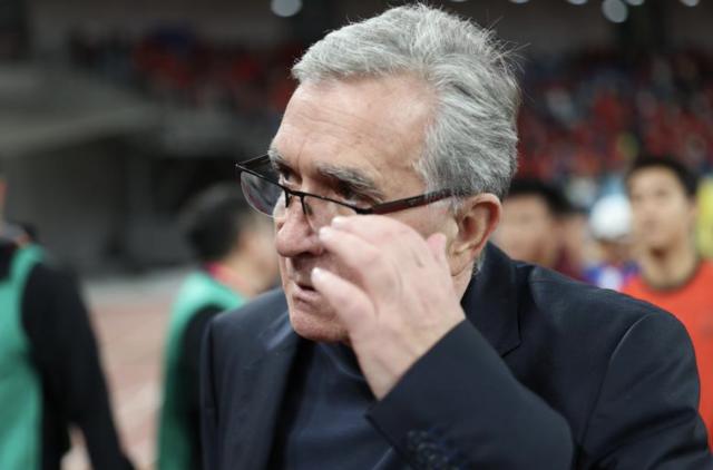 体育直播-伊万新年寄语：集训可消除紧张感 做好准备再上路