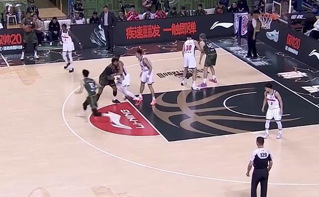 广东激战同曦！焦泊乔觉醒 陈家政太积极 胡明轩回暖