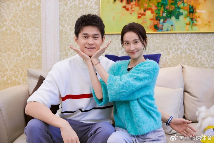 体育赛事社区-被批大男子主义！34岁孙杨指责妻子 张豆豆道歉后哭了：我就像他妈妈|秦昊|朱丹|国际航班|结婚|奥运冠军_新浪娱乐_新浪新闻